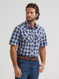 Men's Wrangler Retro® Short Sleeve Sawtooth Plaid Blue