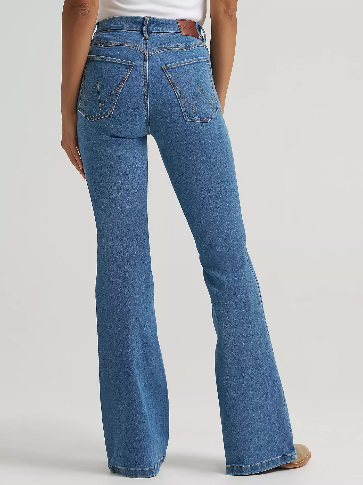 Women's Wrangler BESPOKE High Rise Fashion Flare Jean - Jemma