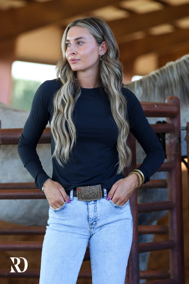BASELINE TOP BLACK LONG SLEEVE