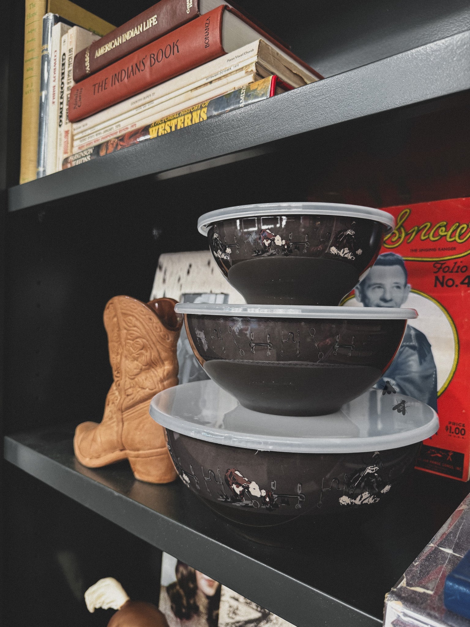 2 Fly Co Super Fly Bowls Western three-piece set view 4