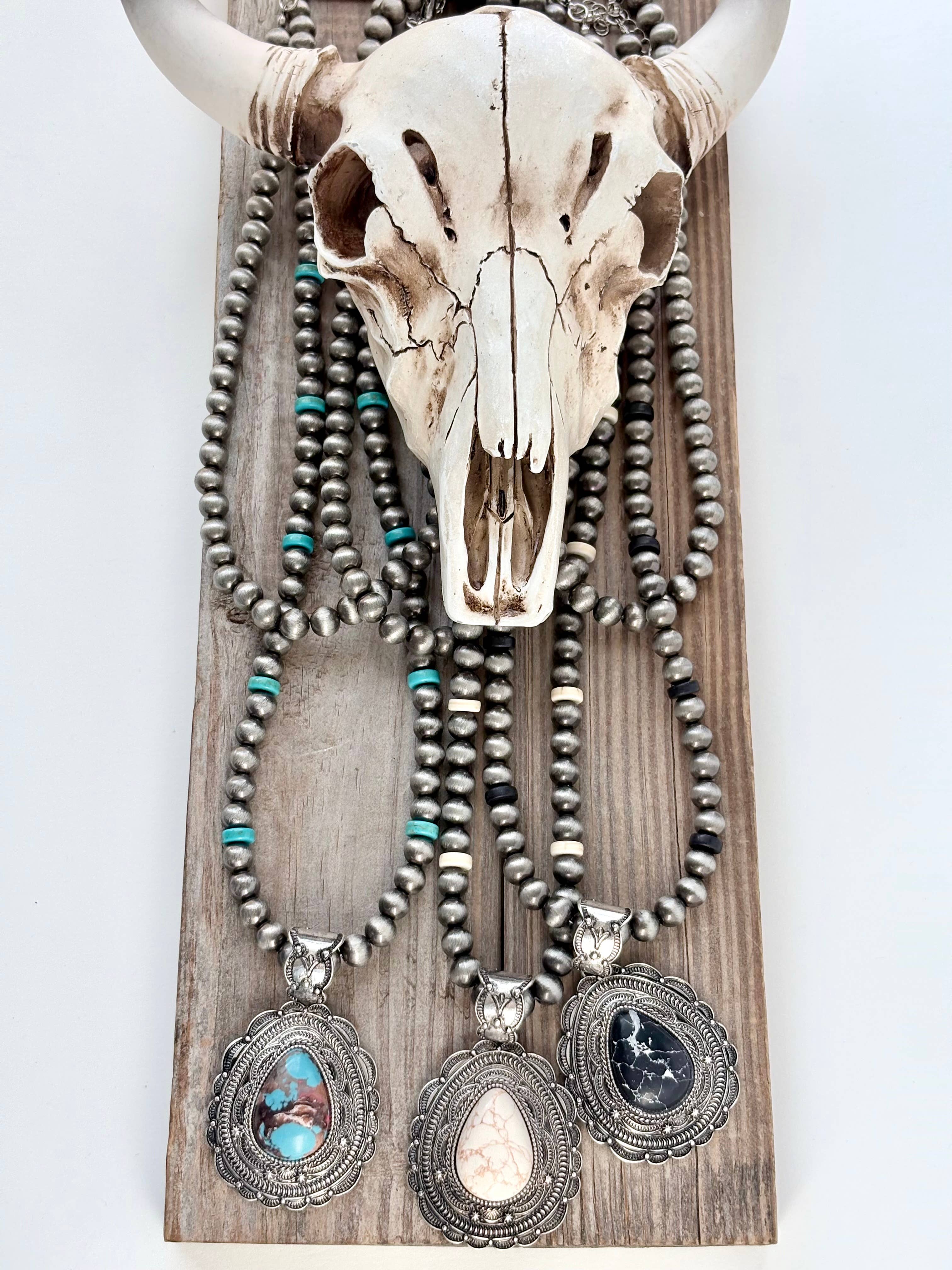 2pc Navajo Pearl Turquoise Stone Pendant Necklace Set, supplier view 2