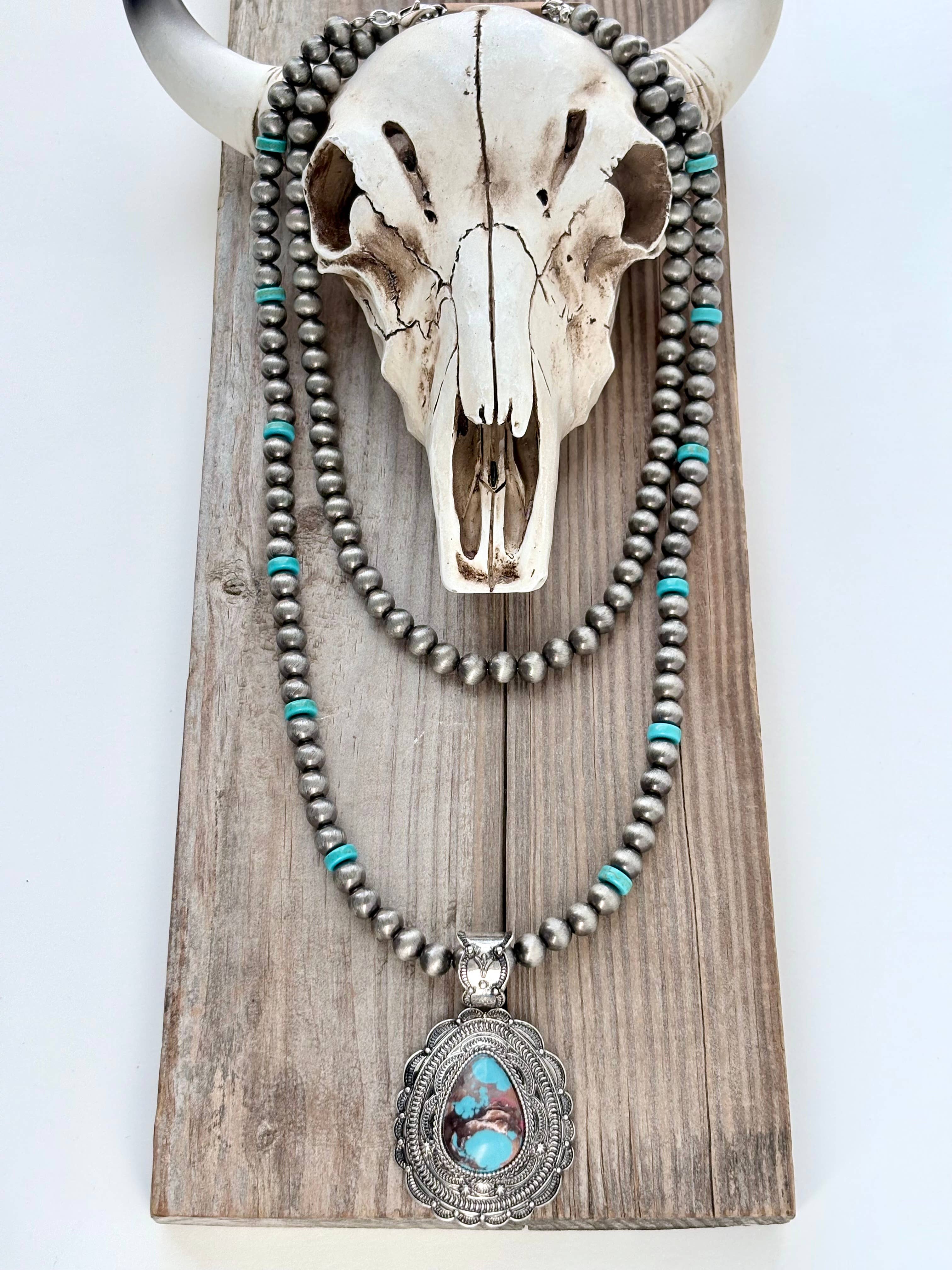 2pc Navajo Pearl Turquoise Stone Pendant Necklace Set, supplier view 3