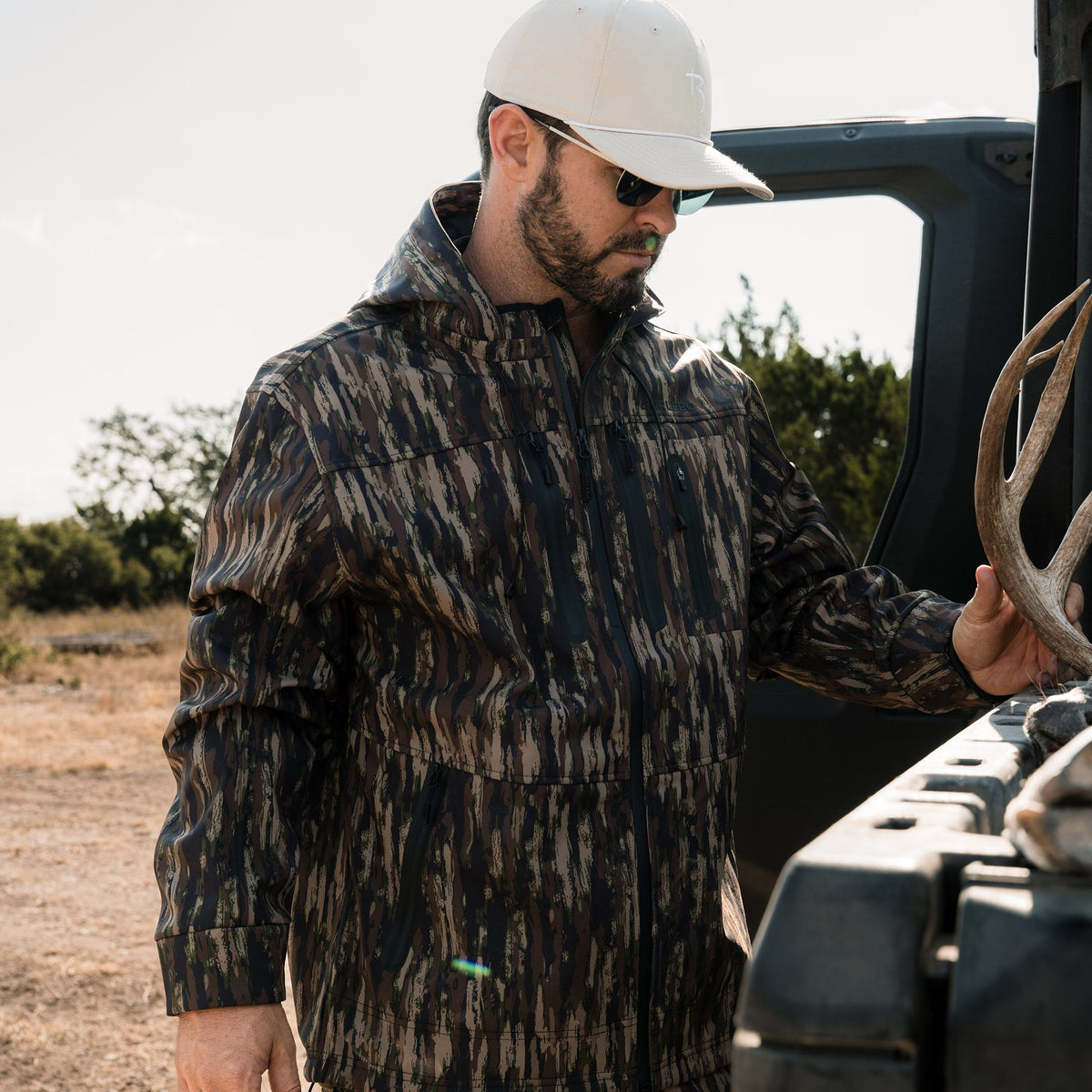 BURLEBO Challenger Midland Camo waterproof jacket view 4