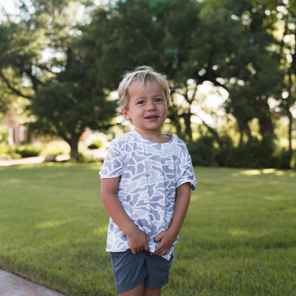 BURLEBO Youth White Camo performance shirt detail