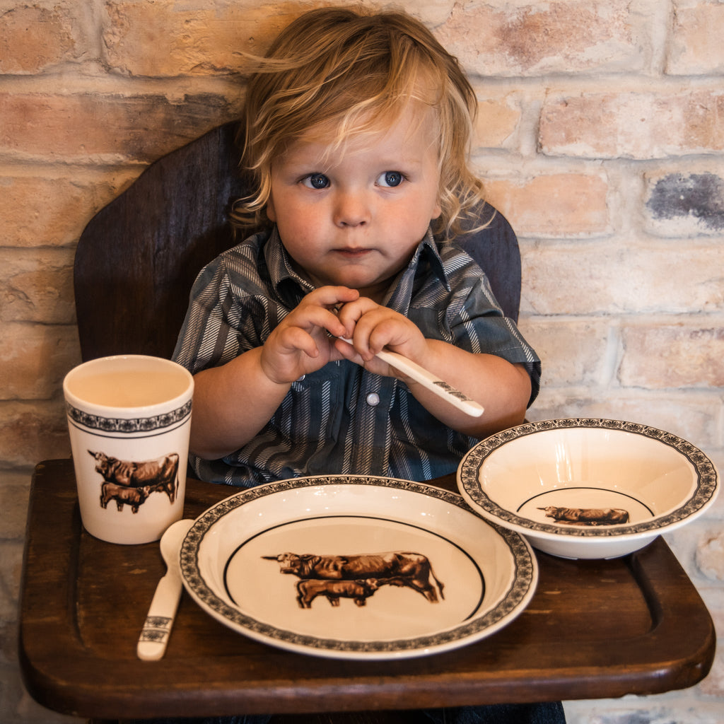 Cowkid Cow-Calf Pair 5-Piece Dinnerware Set, supplier view 2