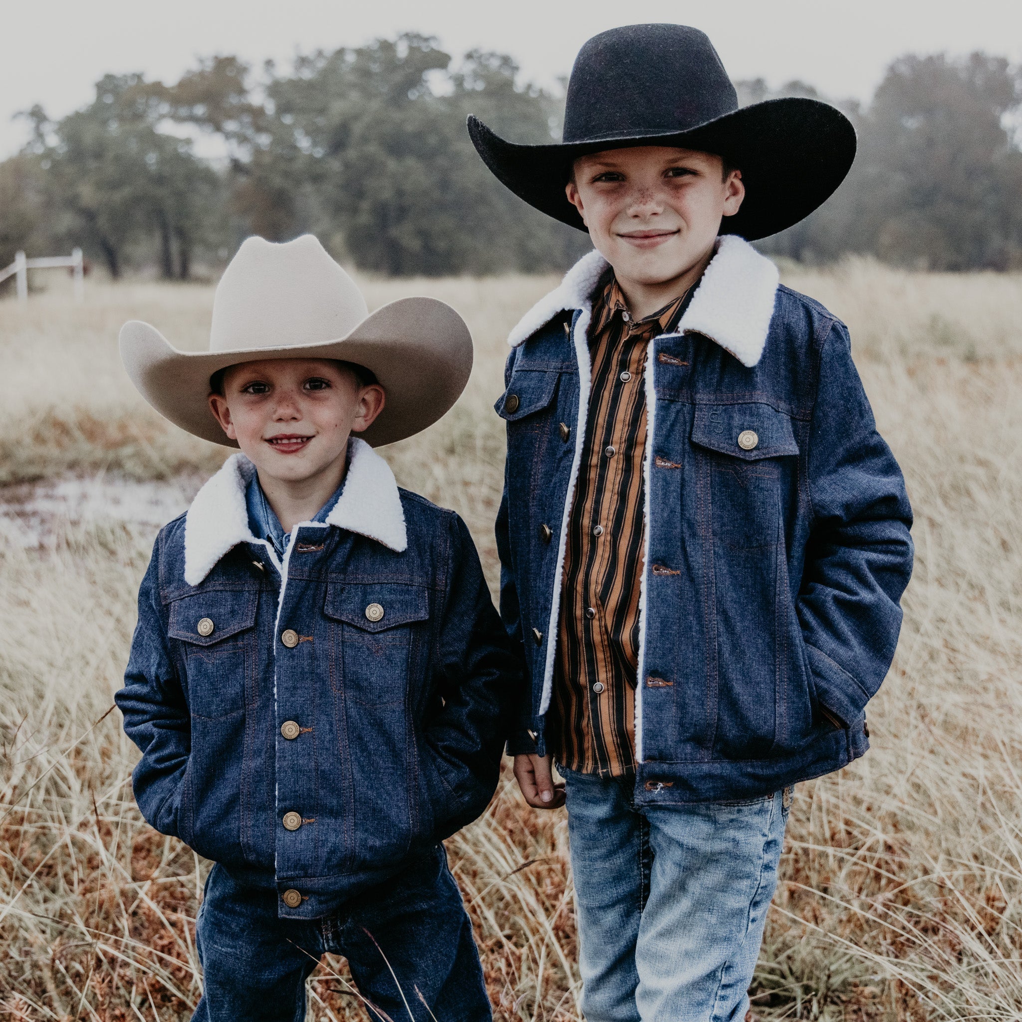 Cowkid Dark Denim Jacket with Sherpa Lining, supplier view 2