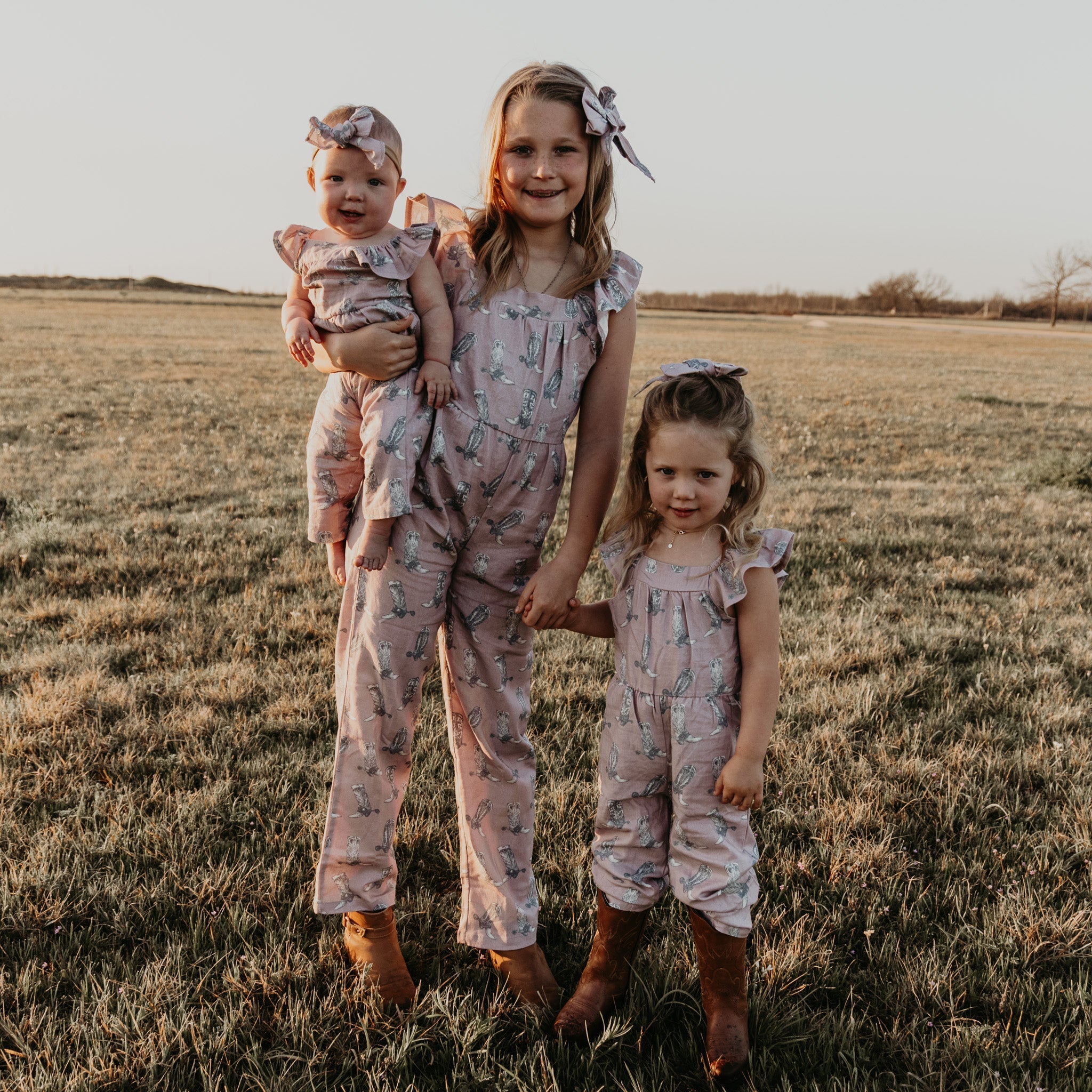 Cowkid Dusty Rose Boots Cotton Linen Romper / Matching Bow, supplier view 3