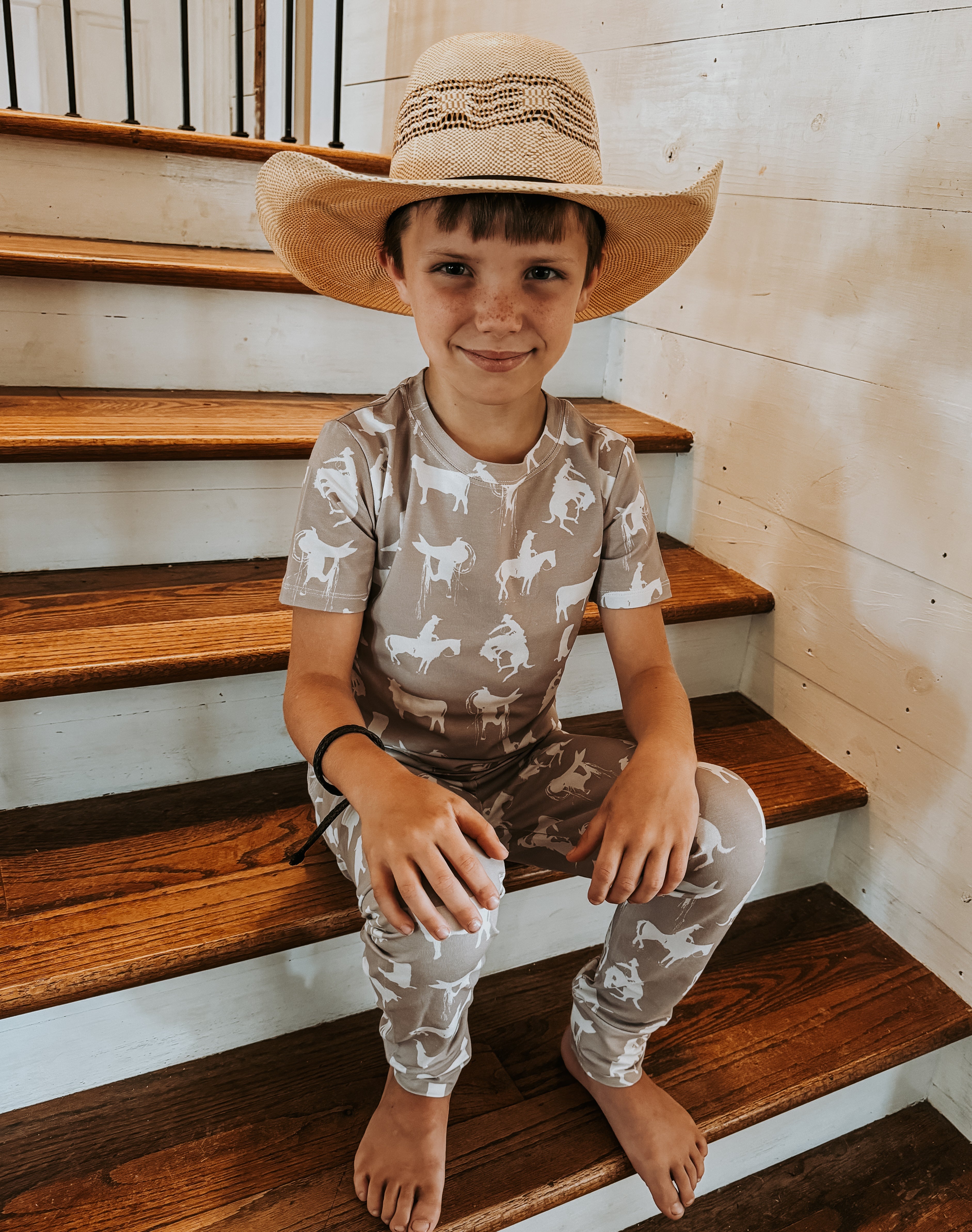 Cowkid Rustic Roots Short Sleeve Set, supplier view 2