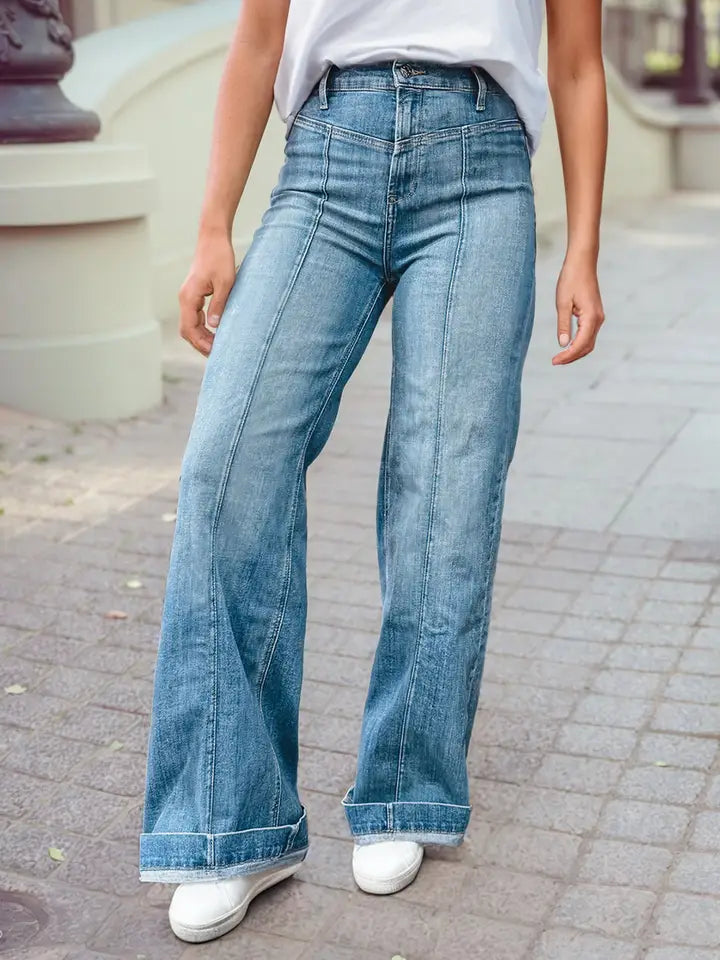 Center Seam Detail Straight High Rise Jeans