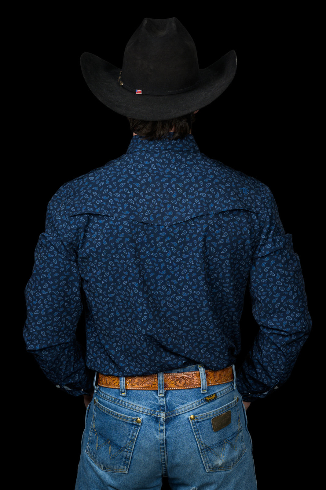 Ferrell men's Griffin navy pearl snap shirt detail