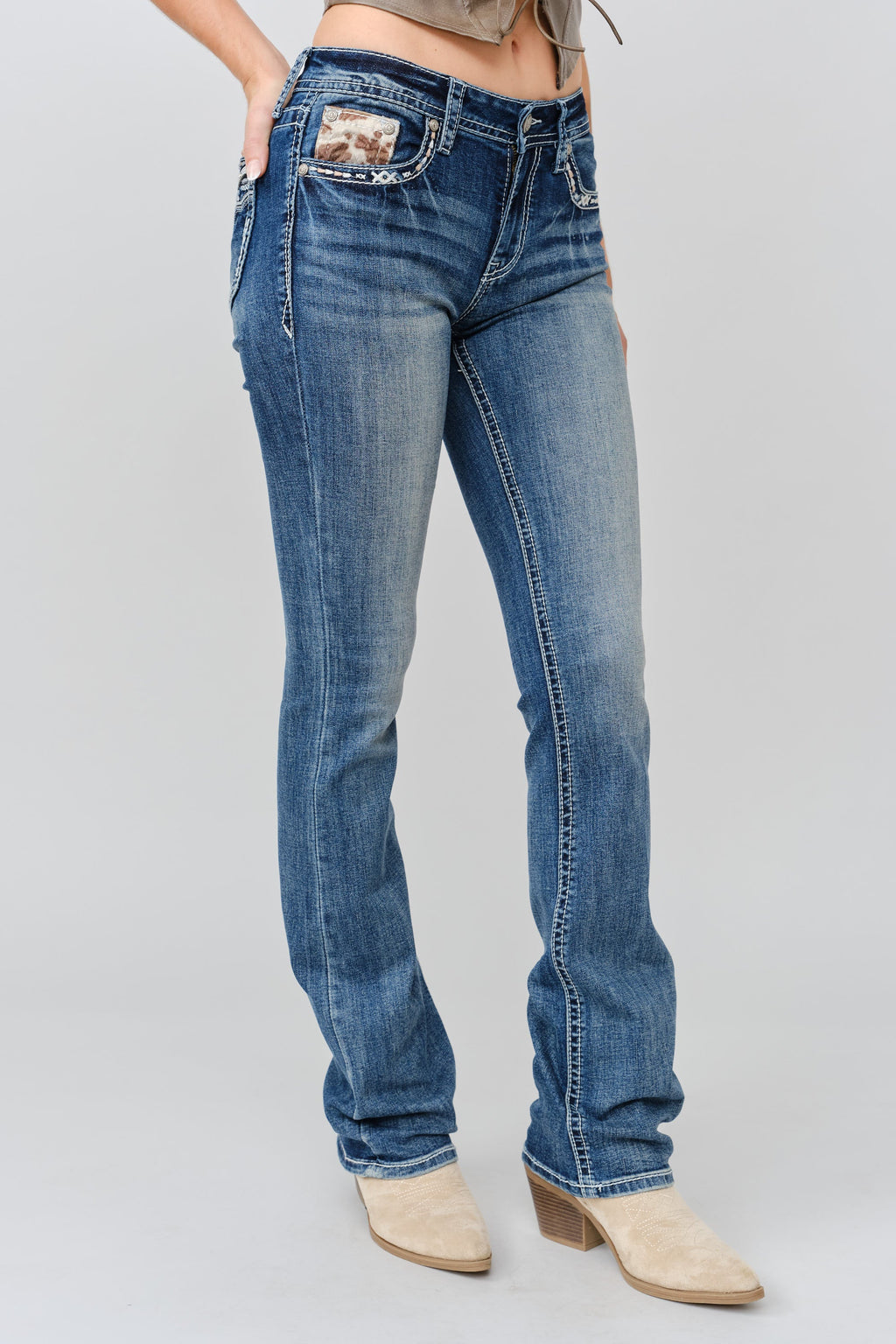 Grace in LA EB-S901 horsehide front pocket detail