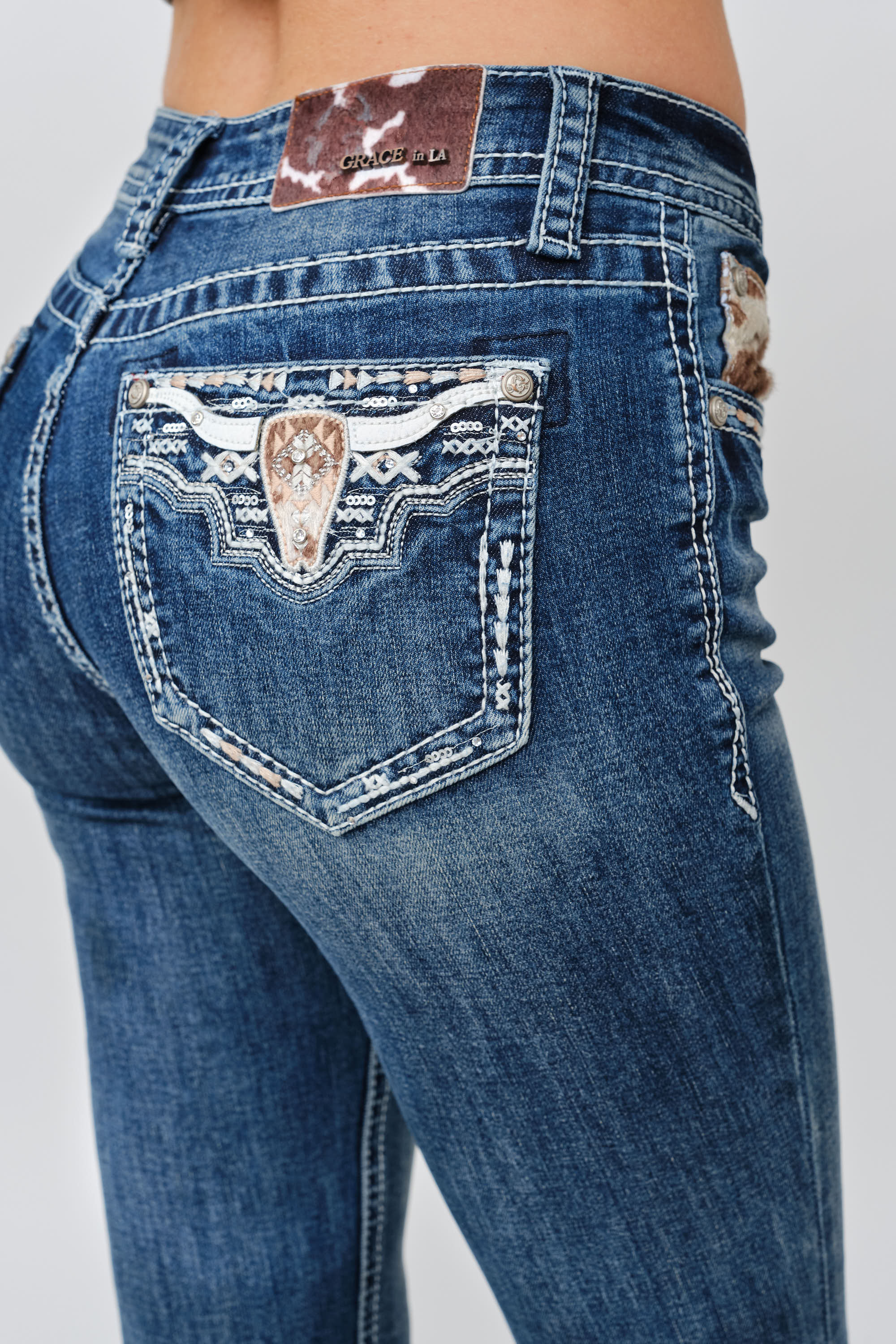 Grace in LA EB-S901 steer head embroidered back pocket detail