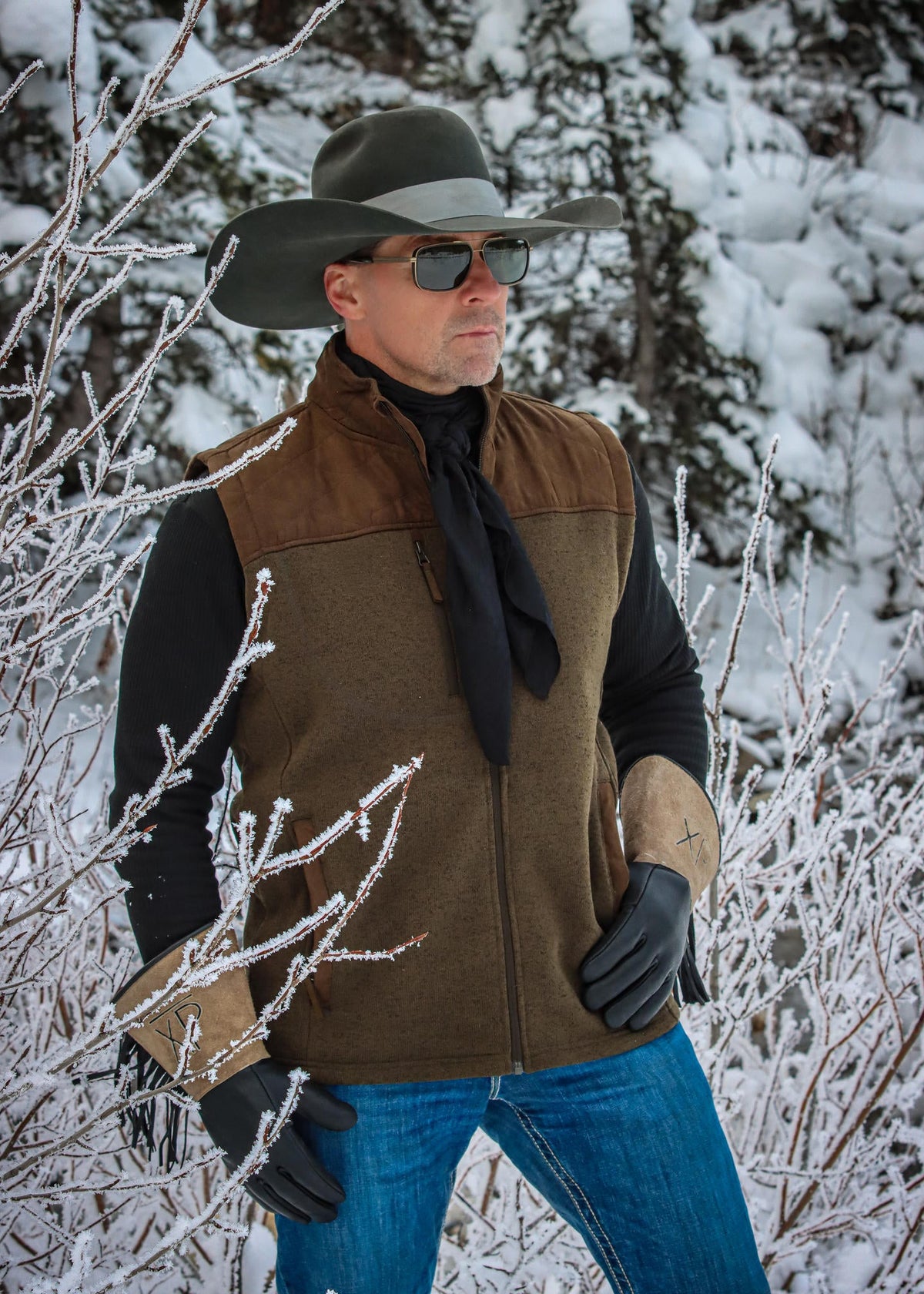 MontanaCo men's olive fleece vest M26701OLIVE