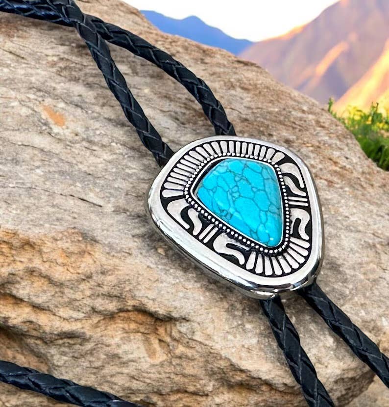 Western Cowboy Triangle Turquoise Bolo Tie