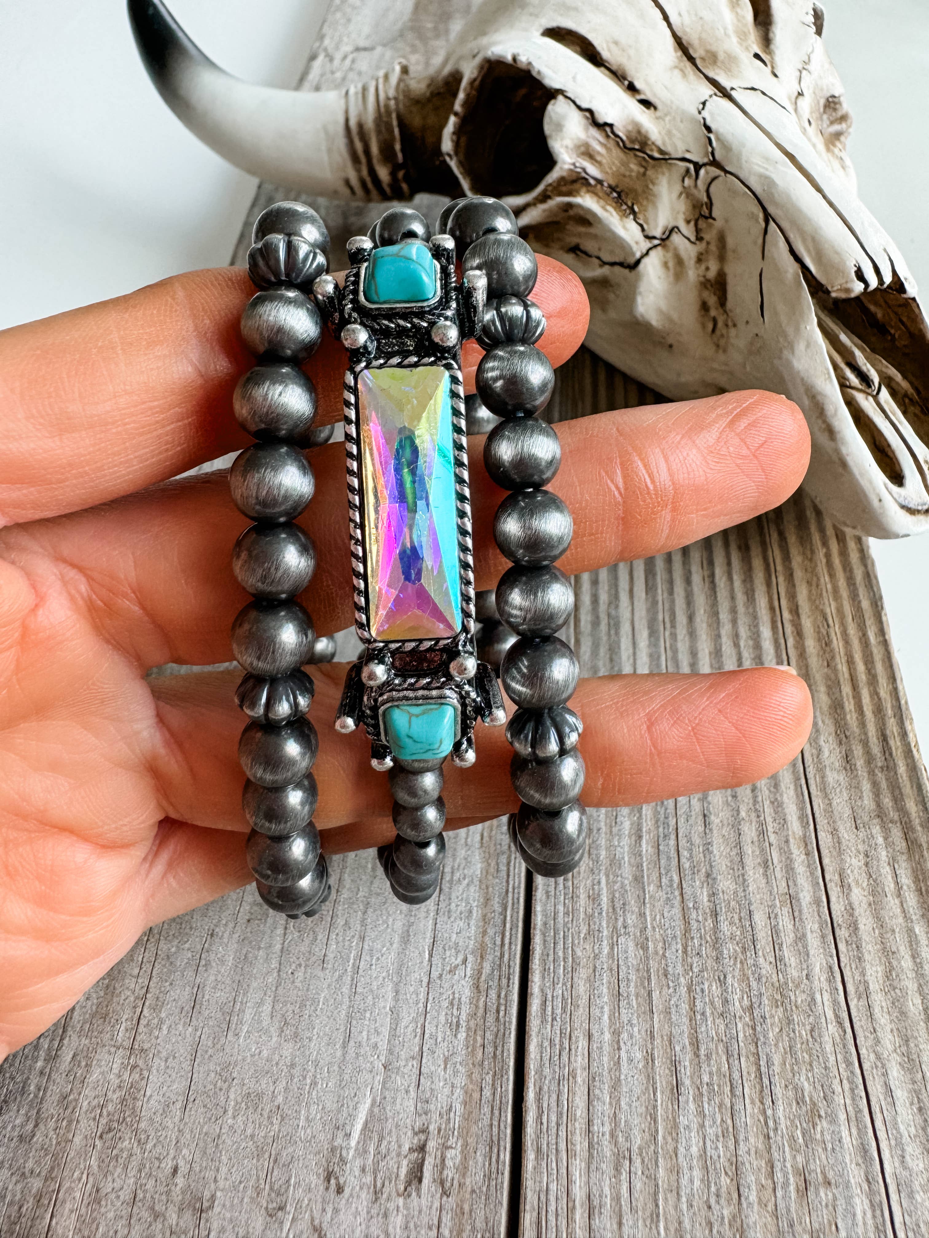 WESTERN STYLE BEADED BRACELET SET, supplier view 3