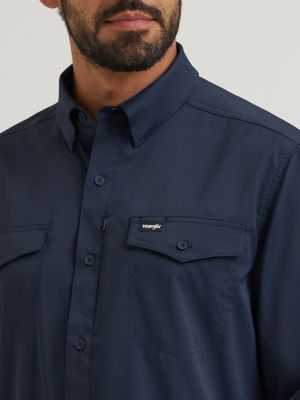 Wrangler ATG Men's Live-In Solid Shirt in Dark Sapphire view 4